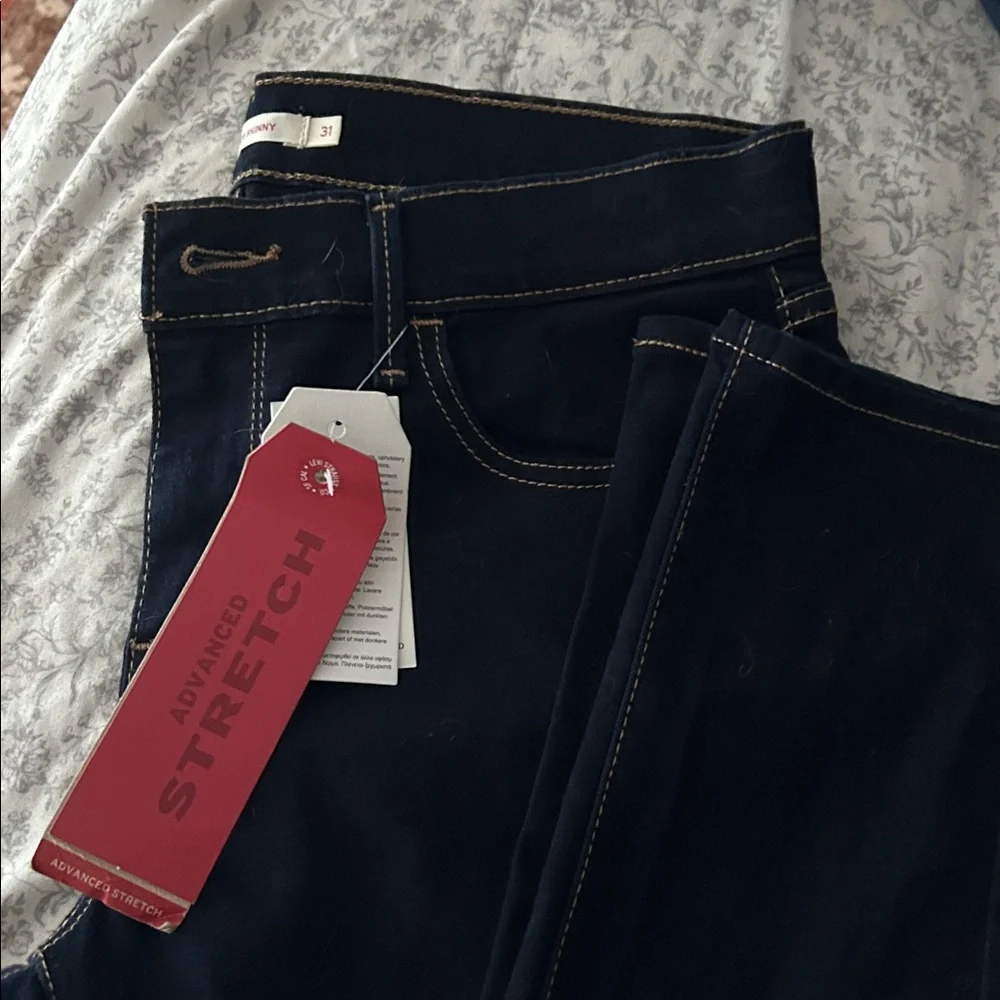 Levi's Women's 710 Super Skinny Jeans - Navy - Picture 2 of 12